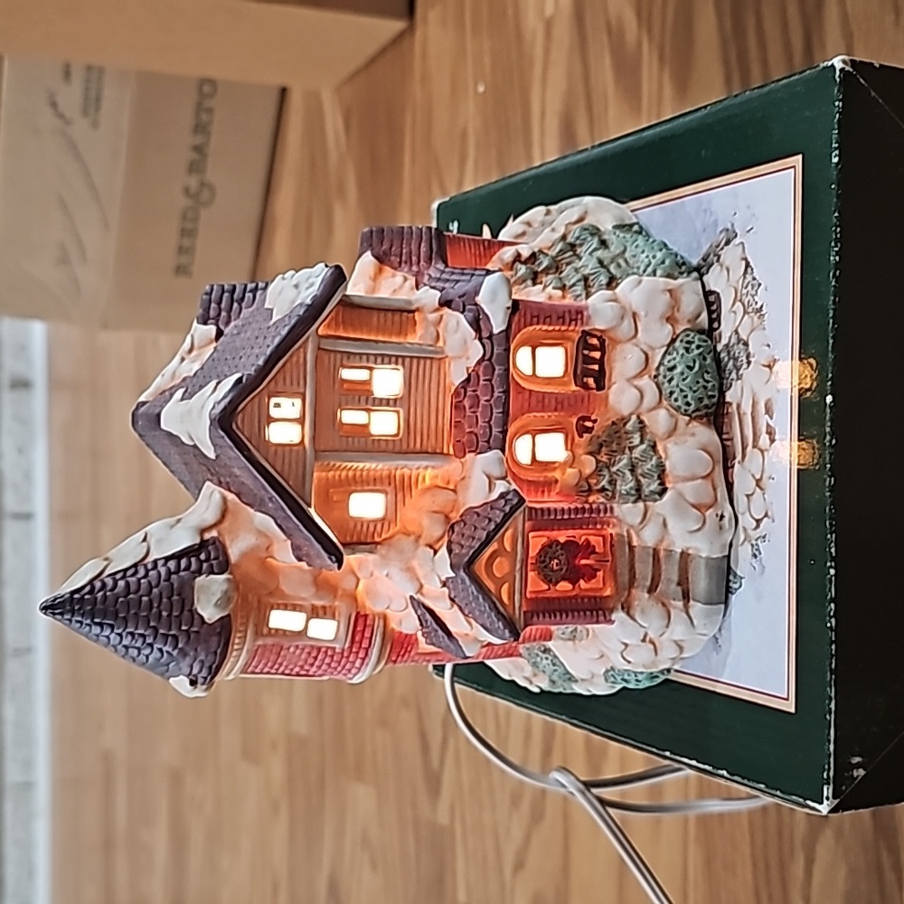 Christmas Village Pieces